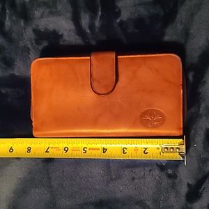 Brown top grain cowhide clutch